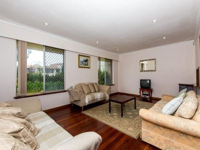 52A Unwin Avenue, Wembley Downs