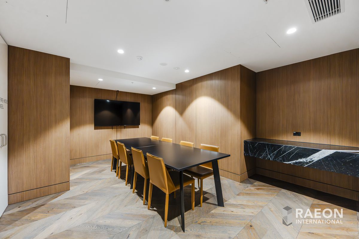 1613 / 18 Claremont St, South Yarra