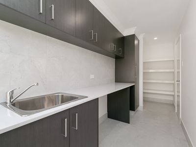 16 Ashville Grange, Henley Brook