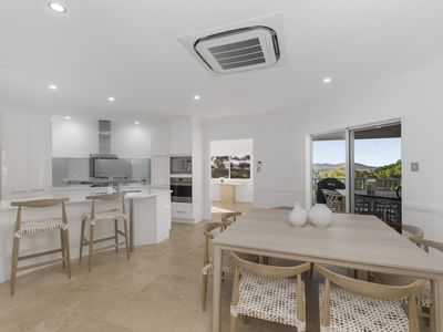 7 Grange Court, Castle Hill