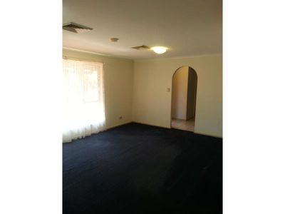 4 Bondini Drive, Newman