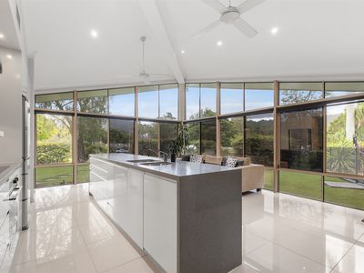 21 Greenwood Crescent, Samford Valley