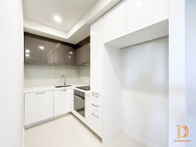 111B / 57 Middleborough Road, Burwood