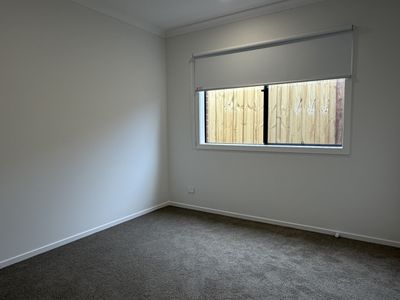 28 Rhea Drive, Leopold