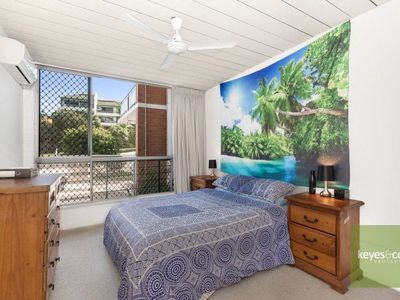 2 / 2 Victoria Street, Townsville City