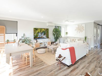 7 Lakeside Drive, Kianga