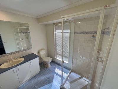 6  Brighton Court , Shepparton