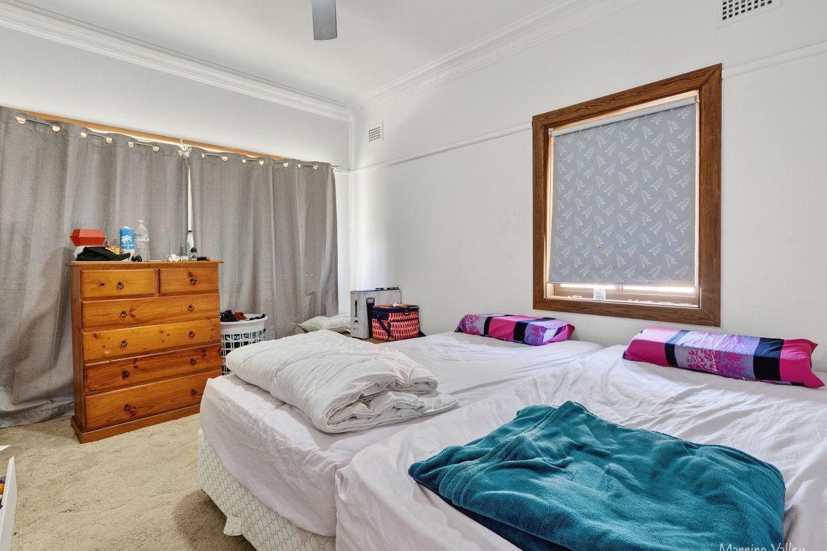 7 Farquhar Street, Wingham