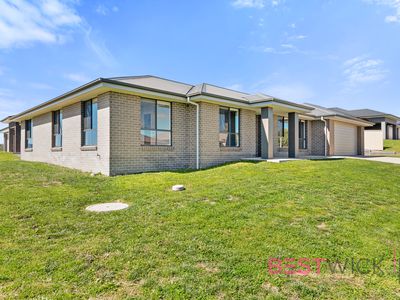 87 Basalt Way, Kelso