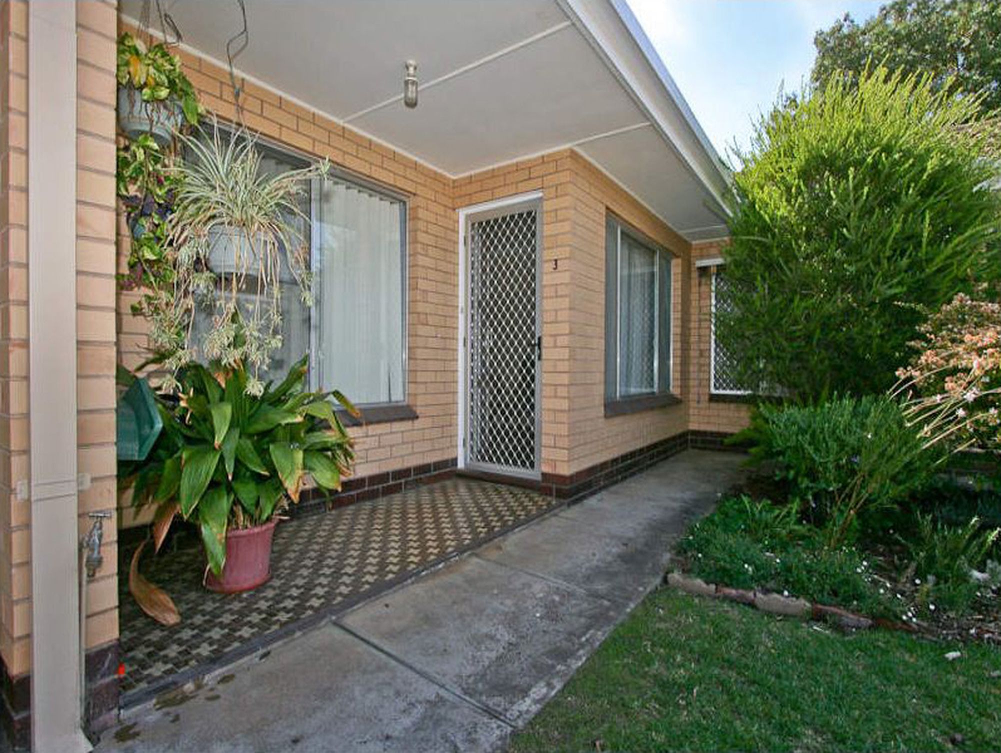 3 / 11 Sturdee Street, Broadview