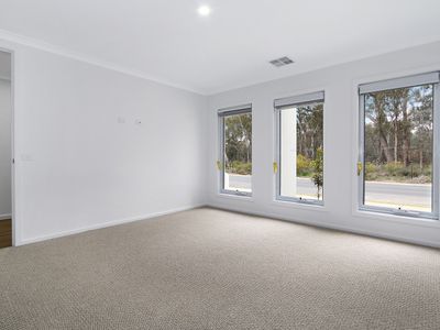 13 AXFORD BOULEVARD, Wodonga