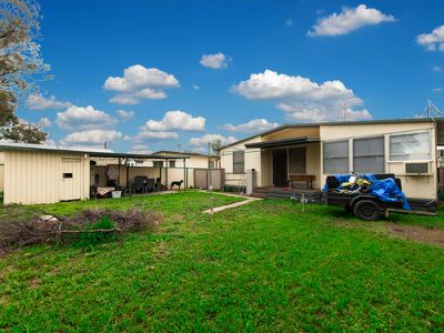 64 Martindale Cres, Seymour