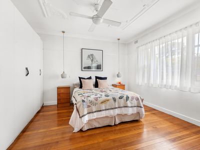 17 Tudor Road, Sunshine North