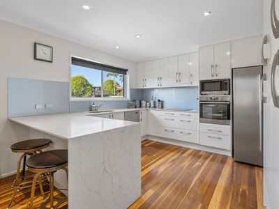 10 Olive Street, Flinders View