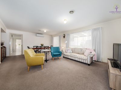 28 Waratah Drive, Altona Meadows