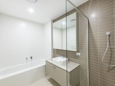 8 Carcoare Terrace, Watson