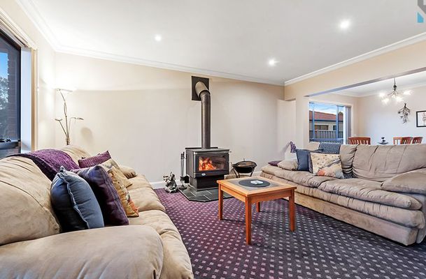 24 St Andrews Close, Hidden Valley