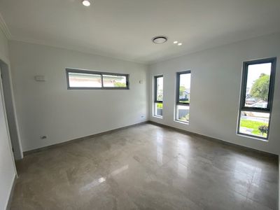 18 Hinchen Street, Guildford