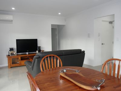 2/225 Loftus Street, Leederville