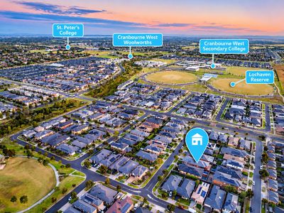 6 Harper Crescent, Cranbourne West