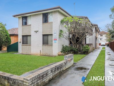 2 / 11 Ulverstone Street, Fairfield