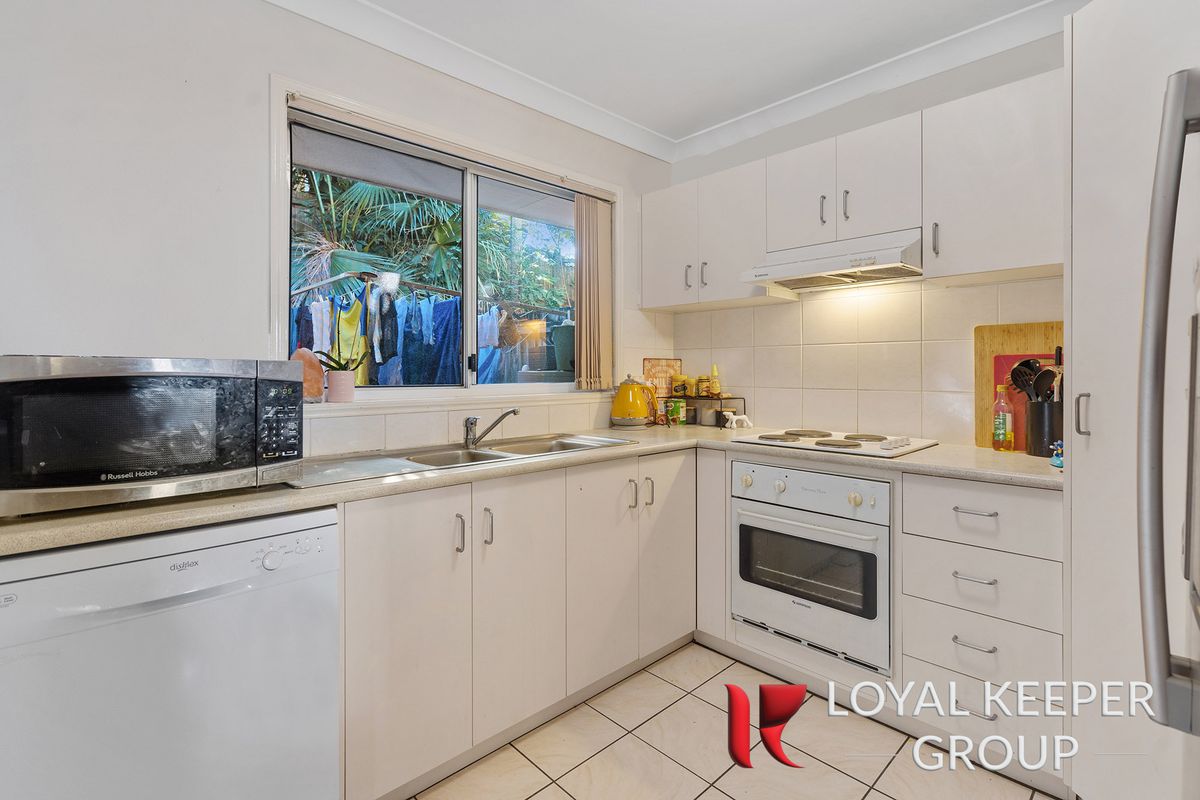 20 / 122 Johnson, Hillcrest