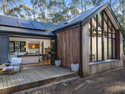 32 Boundary Road, Mount Macedon