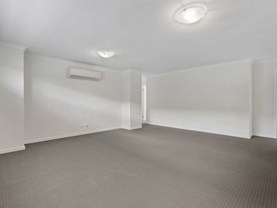 56 Obrist Place, Rochedale