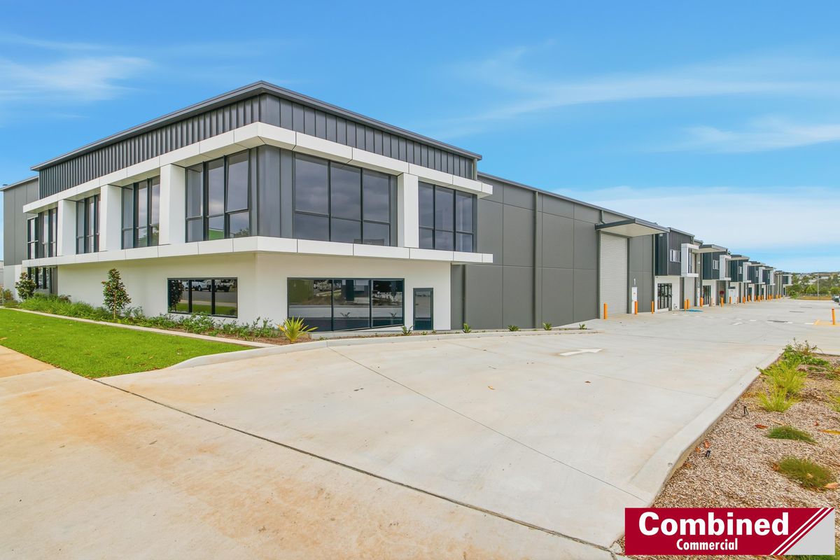 8 / 30 Southwell Road, Oran Park