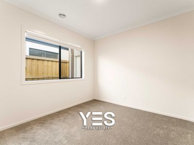 11 Argant Loop, Sunbury