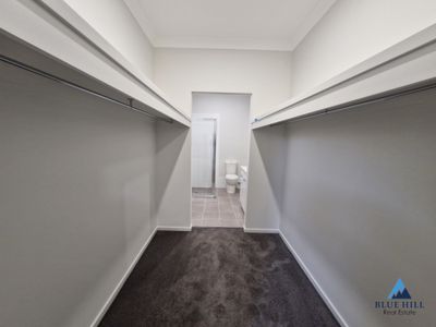 2 / 94 Settlers Boulevard, Chisholm