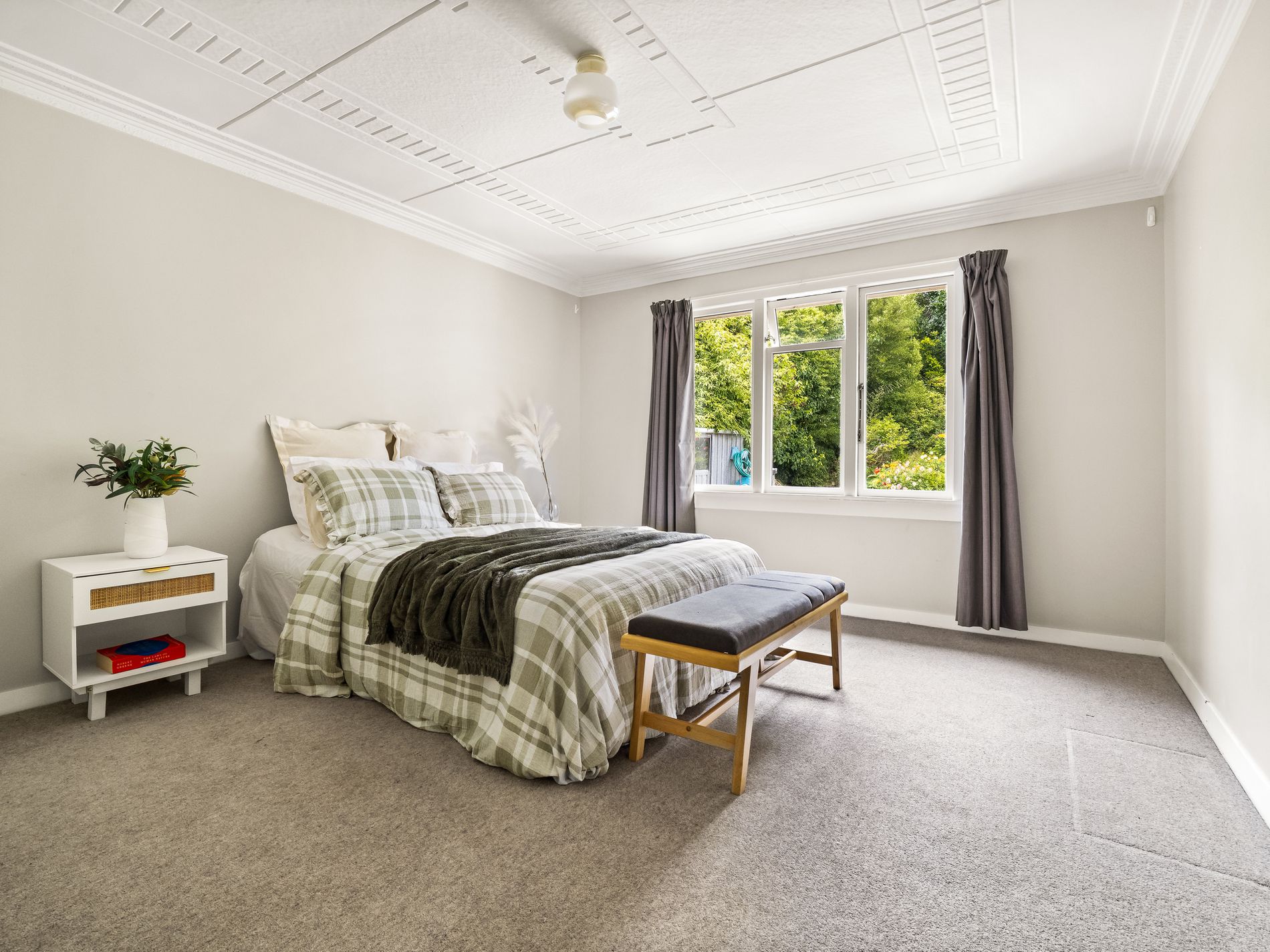 2 Rona Street, Saint Kilda