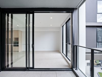 327 / 21 Dawes Avenue, Castle Hill