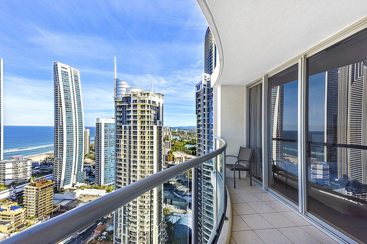 2335 / 23 Ferny Avenue, Surfers Paradise