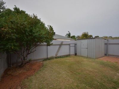 2 / 126 Cheetham Street, Kalgoorlie