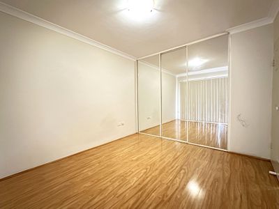 4/13-17 Bailey Street, Westmead