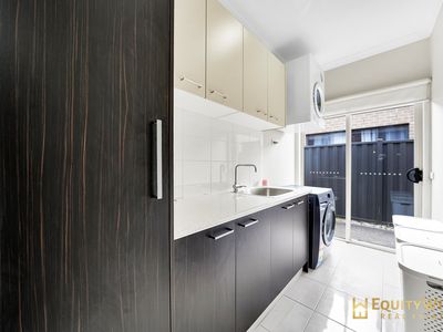 18 Eltham Parade, Wyndham Vale
