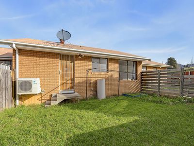8 / 11 Cadbury Road, Claremont