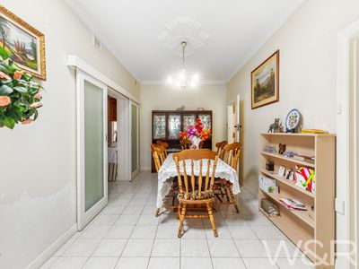 18 Hampton Street, Brooklyn Park