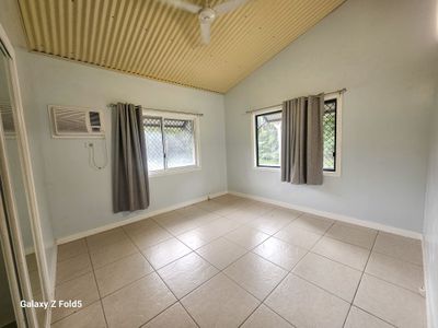 34 Parkinson Street, Cooktown