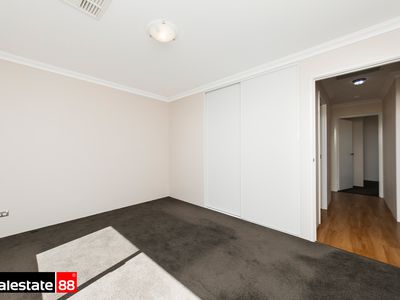 8 Quenda Road, Harrisdale