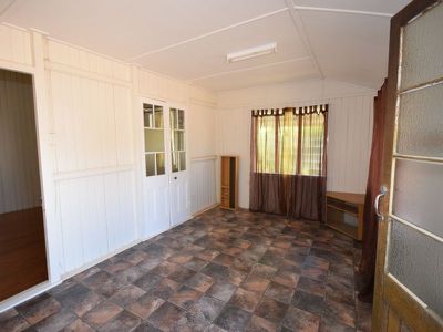 18 Wompoo Road, Longreach