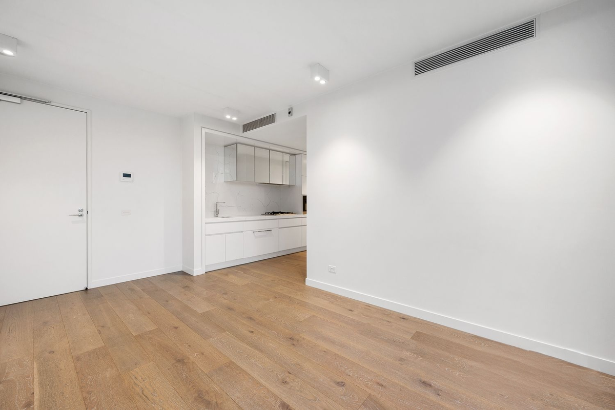 509/38 Cunningham St, South Yarra