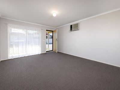 2 / 24 EDINBURGH CIRCUIT, Wodonga
