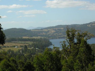 69 Cairns Road, Surges Bay