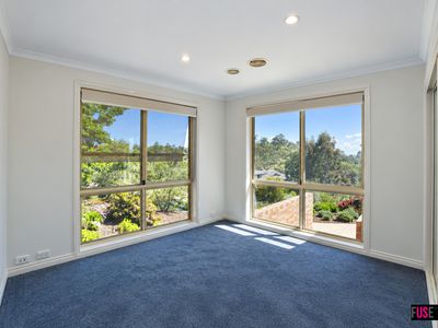 2 Camphorwood Close, Jerrabomberra