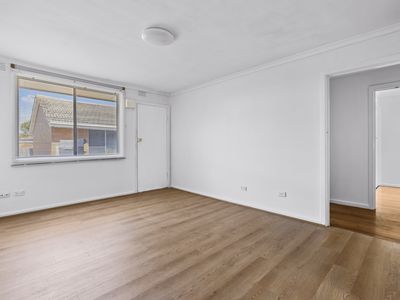 4 / 31 Larbert Road, Noble Park