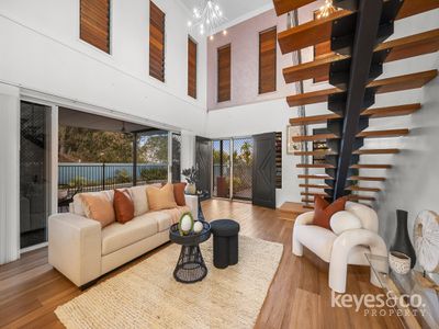 2A Alroy Street, Pimlico