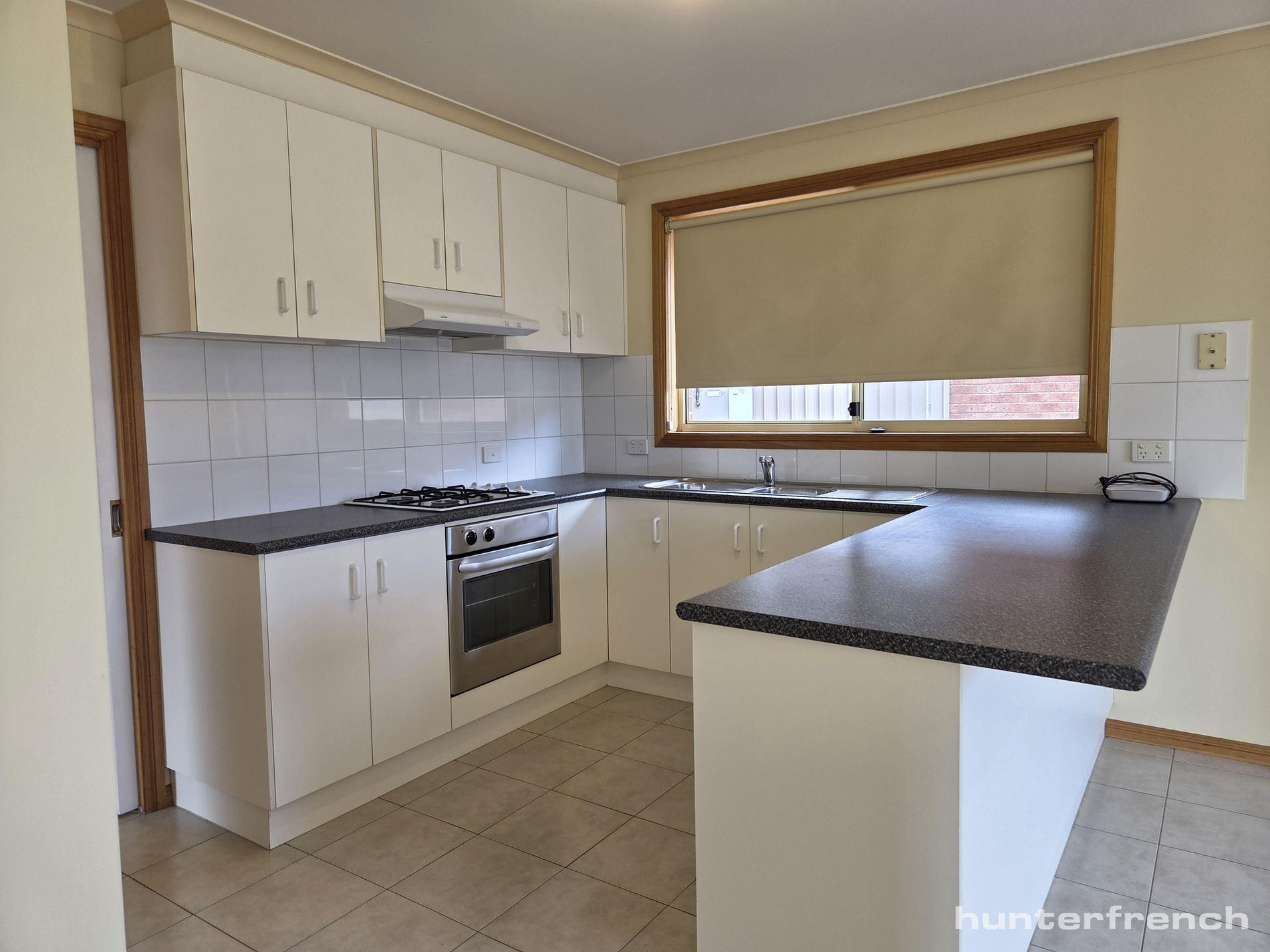 98 Knightsbridge Avenue, Altona Meadows