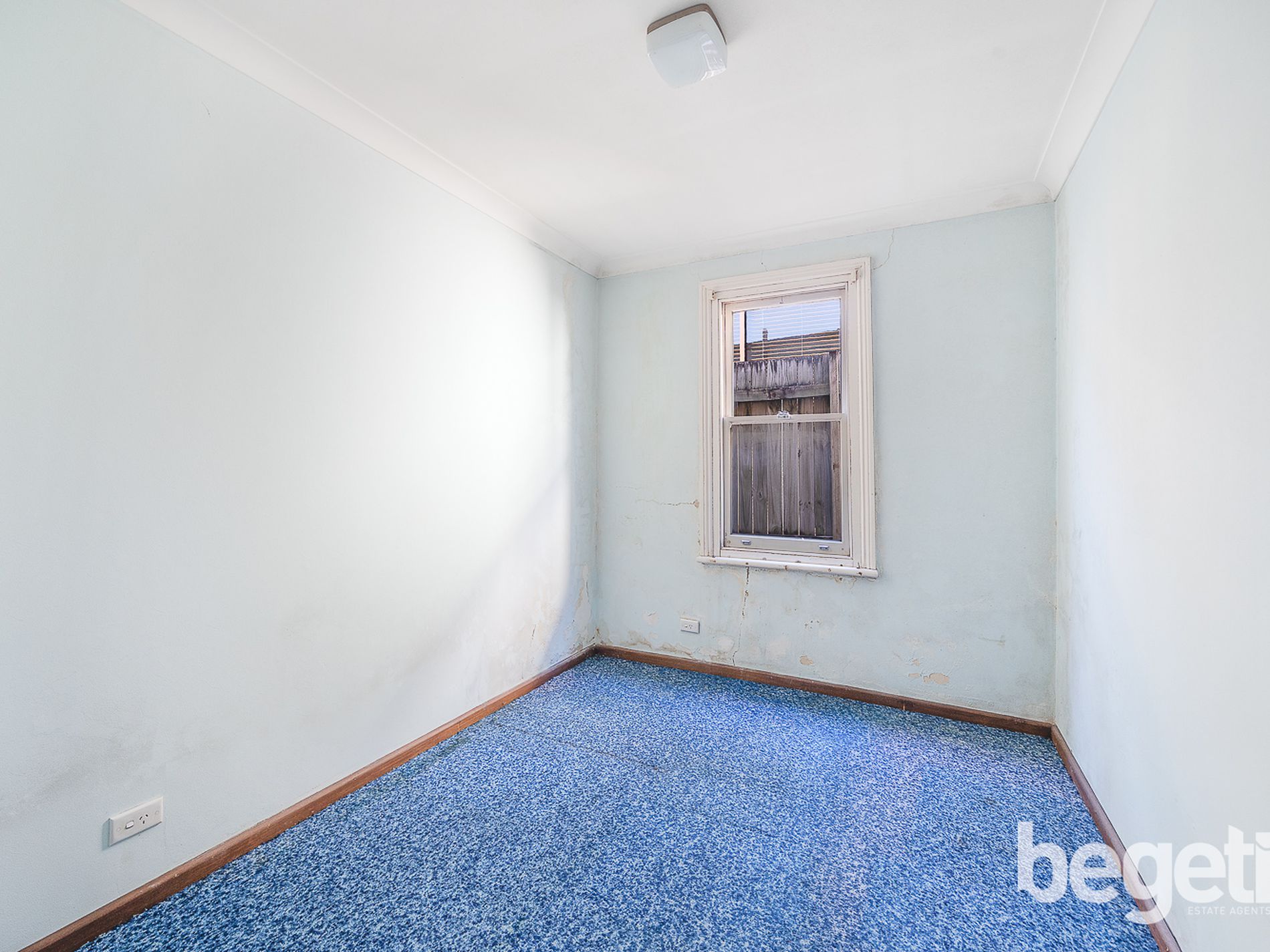 38 Robinson Street, Croydon